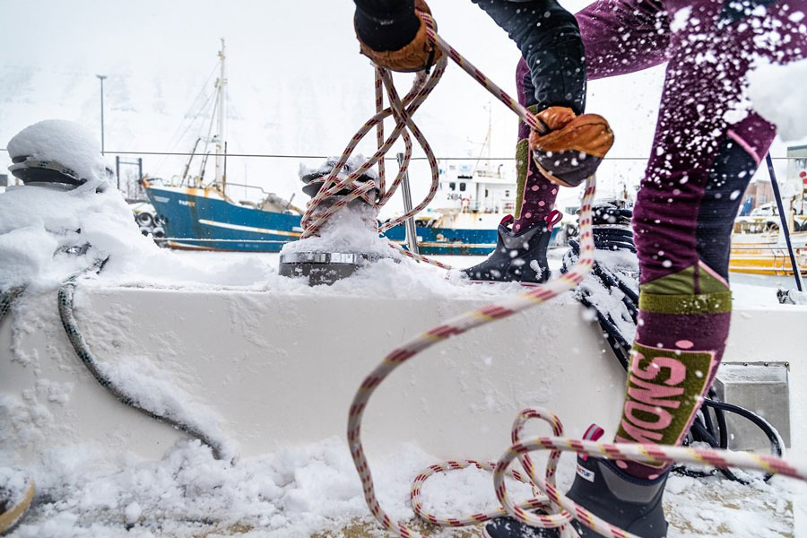 Tying knots on a snowy deck