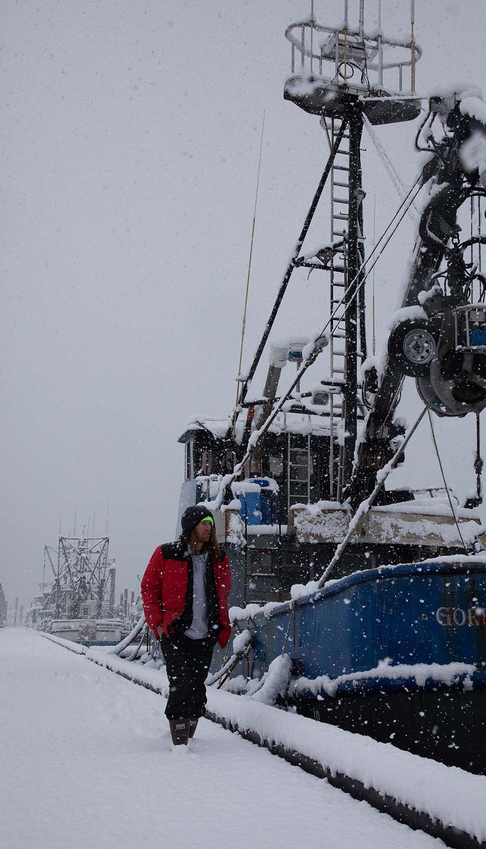 (The harbor, the storm and a depth check!)